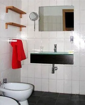 게스트하우스 Hostal Boutique Los Geranios Del Pinar 토레몰리노스