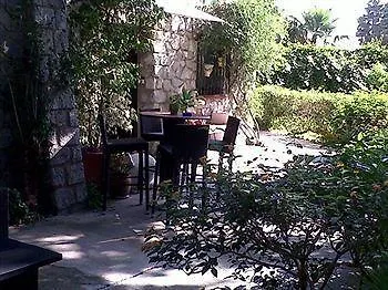 게스트하우스 Hostal Boutique Los Geranios Del Pinar 토레몰리노스 스페인