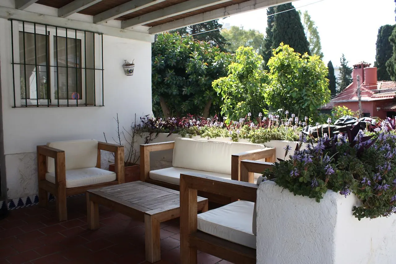 게스트하우스 Hostal Boutique Los Geranios Del Pinar 토레몰리노스