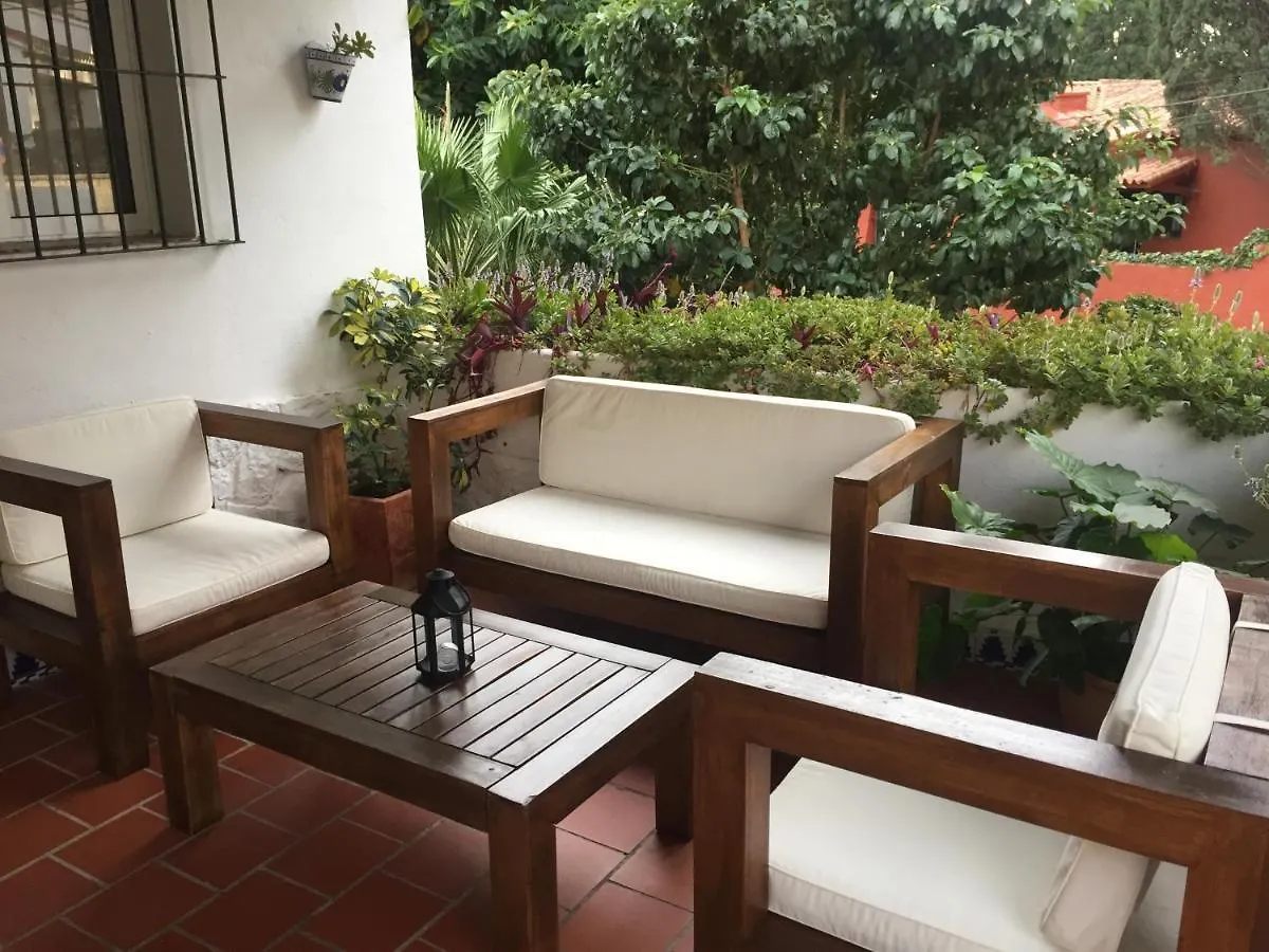 Hostal Boutique Los Geranios Del Pinar 토레몰리노스 0*,  스페인